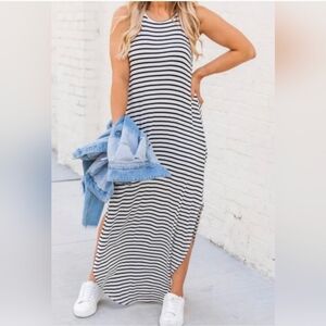 🎉 Pink Lily White Striped Maxi Dress